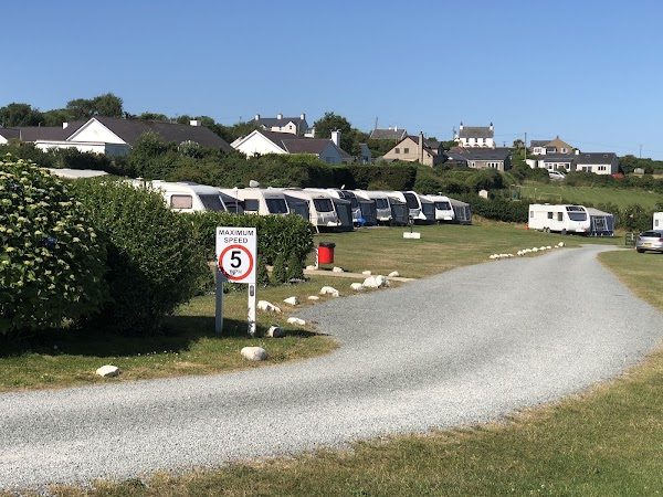 BeachView Caravan Site photo 2