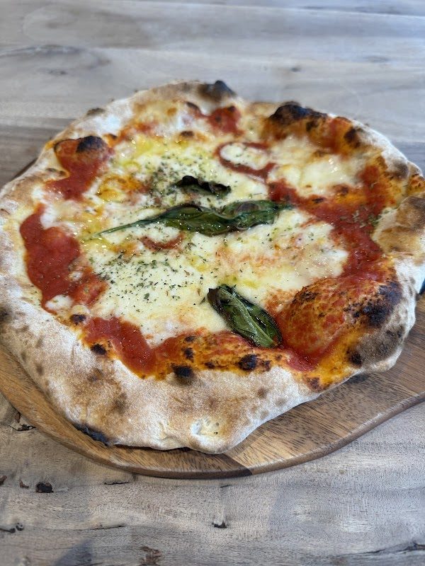 Crust Pizzeria photo 2