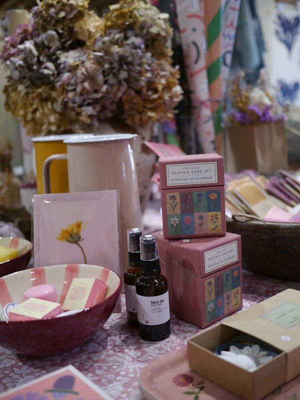Kin & Co photo 2